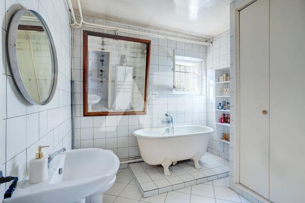 SEVRES RIVE DROITE - DEMEURE DE PRESTIGE €1 700 000 ** - Référence 624-S