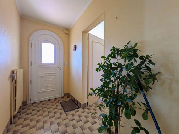 Maison à vendre 110m² SAINT PIERRE DES ECHAUBROGNES (79)