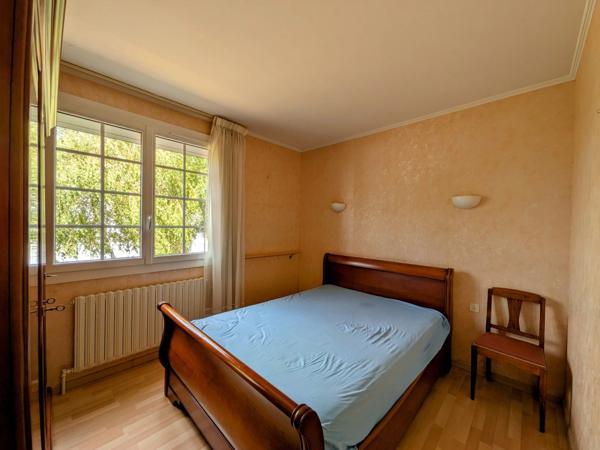 Maison à vendre 110m² SAINT PIERRE DES ECHAUBROGNES (79)