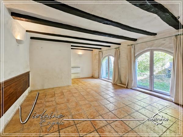Courniou – Maison de charme 170 m² avec jardin clos, garage et potentiel d’aménagement