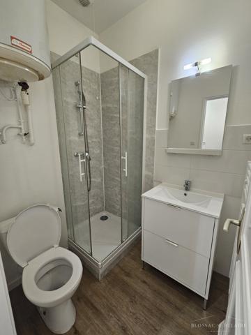 Poitiers centre-ville, secteur Cathédrale, studio 17m² entièrement rénové.