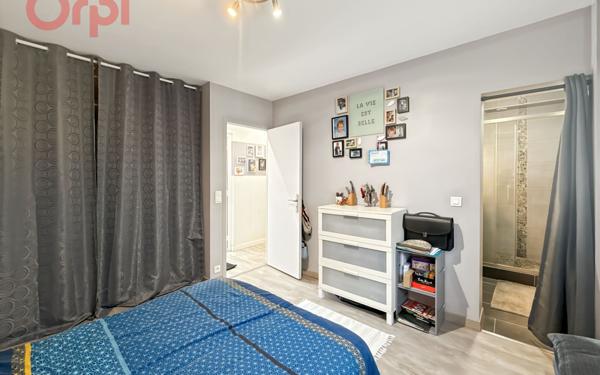 Maison à vendre    6 pièces •  Saulx-les-Chartreux