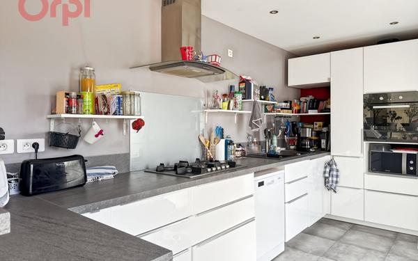 Maison à vendre    6 pièces •  Saulx-les-Chartreux