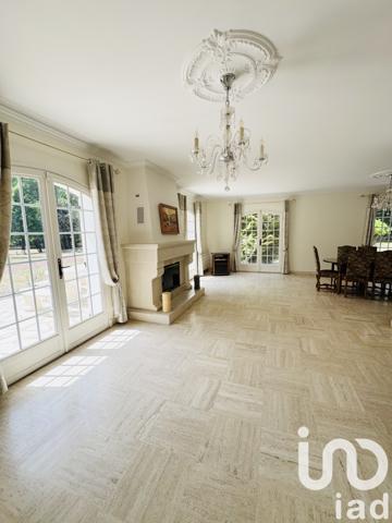 Maison à vendre 8 pièces 214 m² Saint-Sulpice-de-Royan