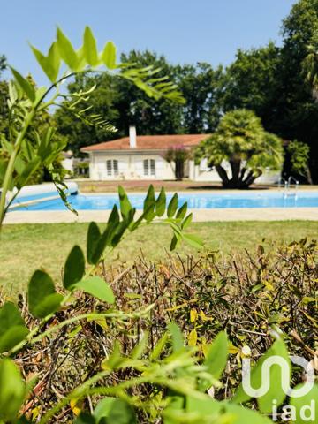 Maison à vendre 8 pièces 214 m² Saint-Sulpice-de-Royan