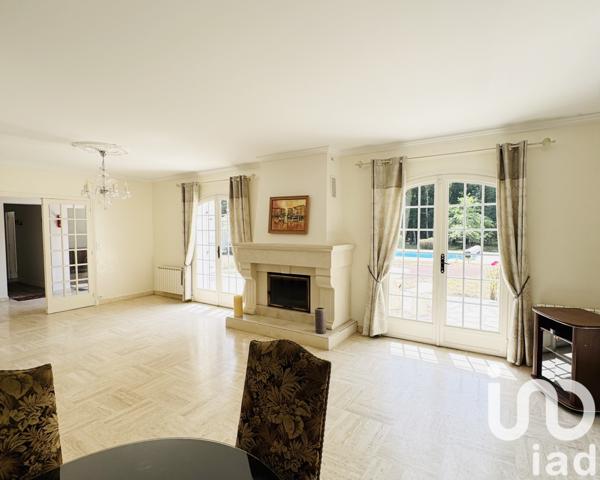 Maison à vendre 8 pièces 214 m² Saint-Sulpice-de-Royan