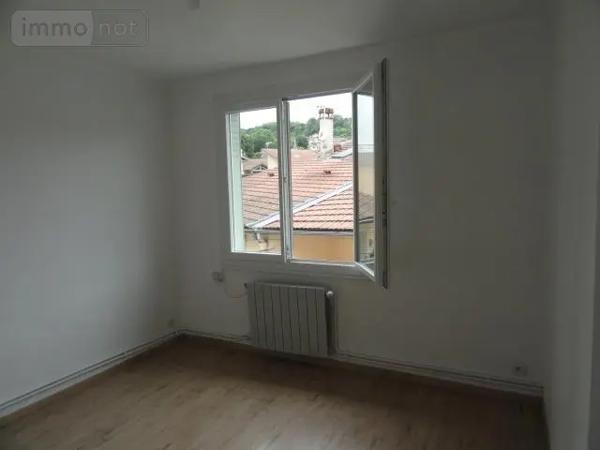 Location - Appartement Montluel 01120 3 pièces 68 m 2