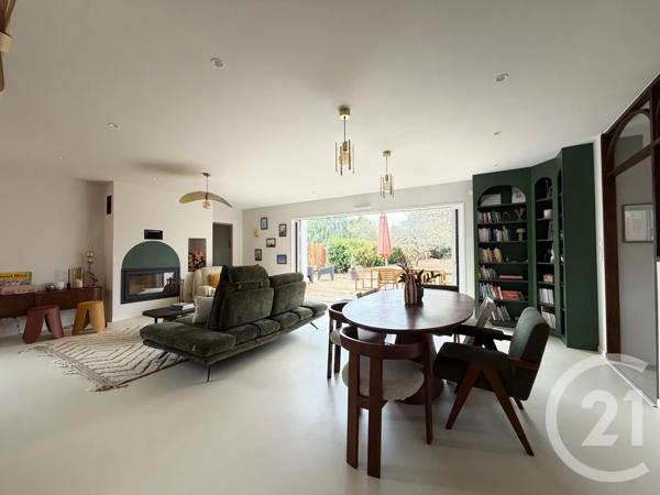 Maison à vendre  6 pièces - 137 m 2   TREILLIERES  - 44