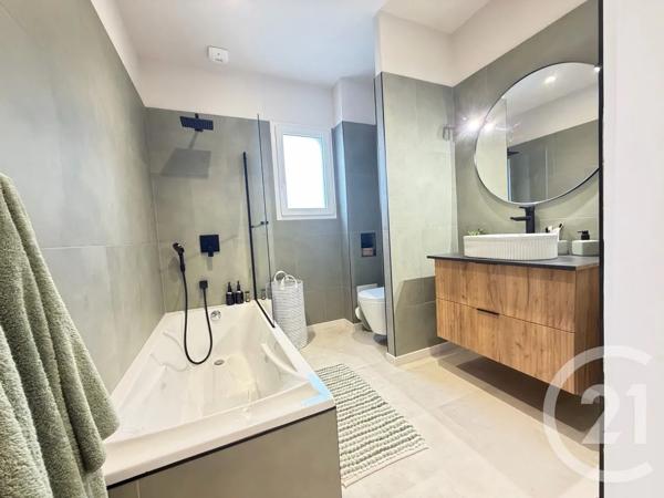 Maison à vendre  6 pièces - 137 m 2   TREILLIERES  - 44
