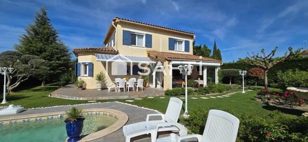 VILLA de charme avec T2 indépendant et piscine