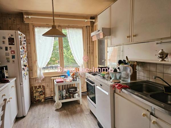 Appartement à vendre 6 pièces de 111 m²