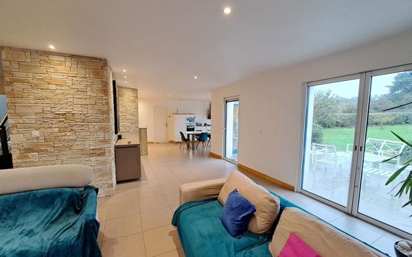 Maison à vendre    5 pièces • 148,03 m2 Guérande