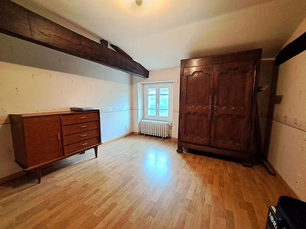 Maison 5 pièces sur la commune de MOUCHAMPS !!