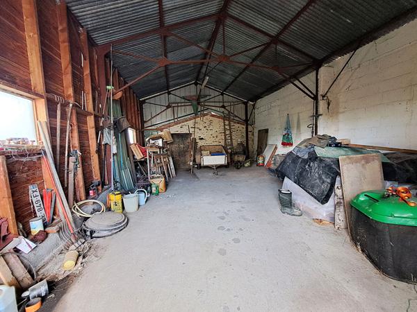 Maison 5 pièces sur la commune de MOUCHAMPS !!