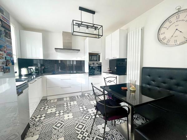 Maison Conflans Sainte Honorine 7 pièce(s) 145 m2 625 000 € **  - Référence  7843