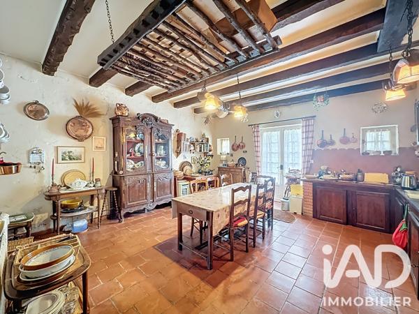 Maison à vendre 8 pièces 228,93 m² Terrasson-Lavilledieu
