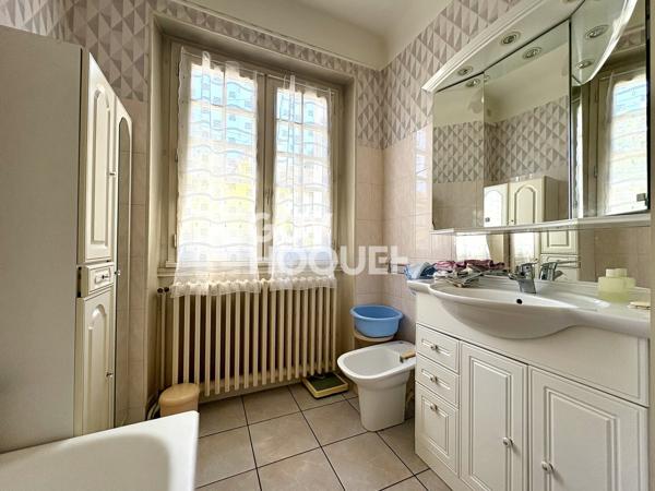 Maison 3 chambres avec jardin et garage à POITIERS