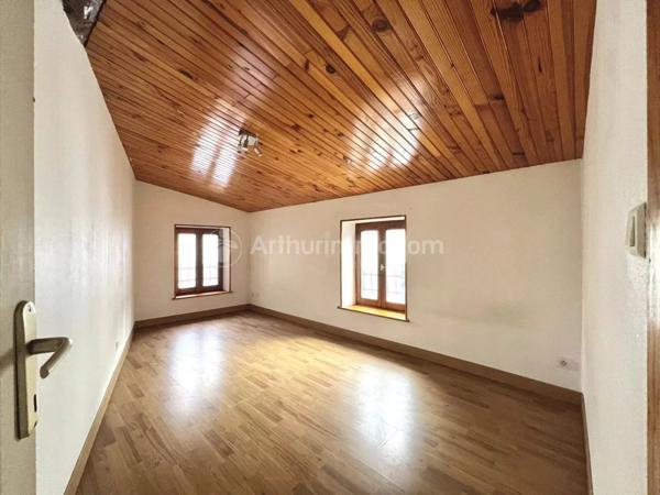 Vente Immeuble 4 pièces 106 m2 à Billom