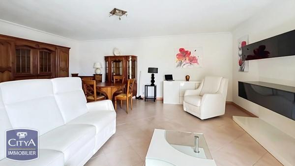 Appartement à vendre 3 pièces 74.48m² Saint-Raphaël (83700)