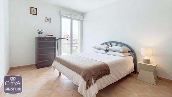 Appartement à vendre 3 pièces 74.48m² Saint-Raphaël (83700)