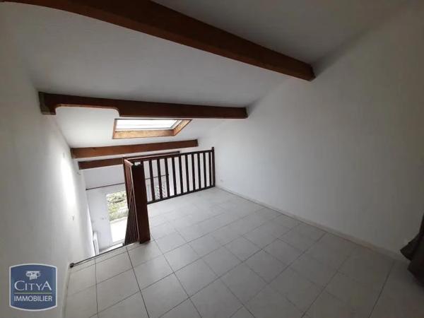 Appartement à louer 2 pièces 36m² Aix-en-Provence (13090)
