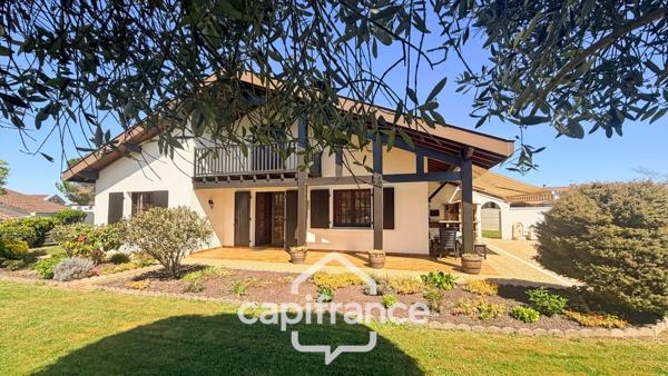 POMAREZ 40 - MAISON 164 m2 - 4 CHAMBRES - DEPENDANCE - PISCINE - TERRAIN CLOS