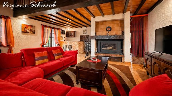 POMAREZ 40 - MAISON 164 m2 - 4 CHAMBRES - DEPENDANCE - PISCINE - TERRAIN CLOS