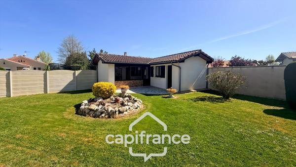 POMAREZ 40 - MAISON 164 m2 - 4 CHAMBRES - DEPENDANCE - PISCINE - TERRAIN CLOS