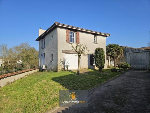 Vente Maison 5 pièces 147 m2 à La Grève-sur-Mignon