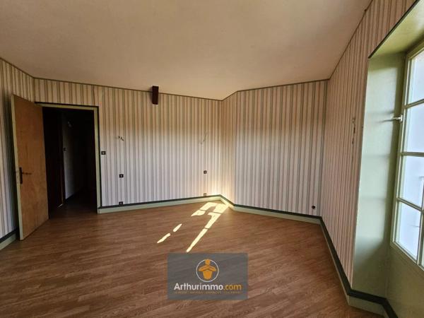 Vente Maison 5 pièces 147 m2 à La Grève-sur-Mignon