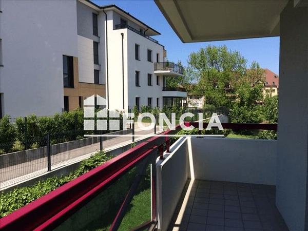 Location Appartement 2 pièces 32.4 m² - 185 AVENUE DE LA BENITE FONTAINE La Roche Sur Foron 74800