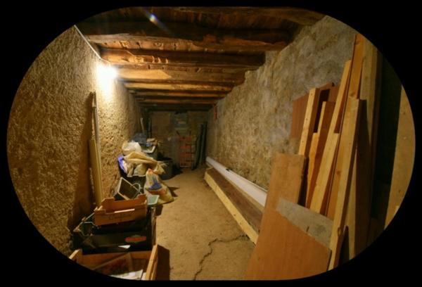 Dpt Cher (18), à vendre CHATEAUMEILLANT maison P5 de 145,7 m² - Terrain de 4 794,00 m²