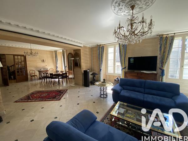 Maison à vendre 8 pièces 295 m² Cholet
