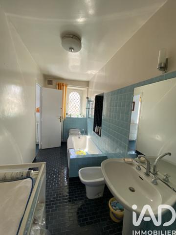 Maison à vendre 8 pièces 295 m² Cholet