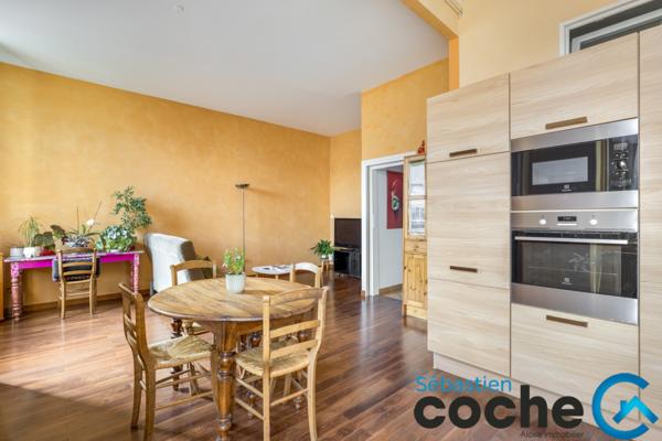 Lyon (69003) Charme de l'ancien, volumes généreux et un jardin privatif d’environ 100m² !