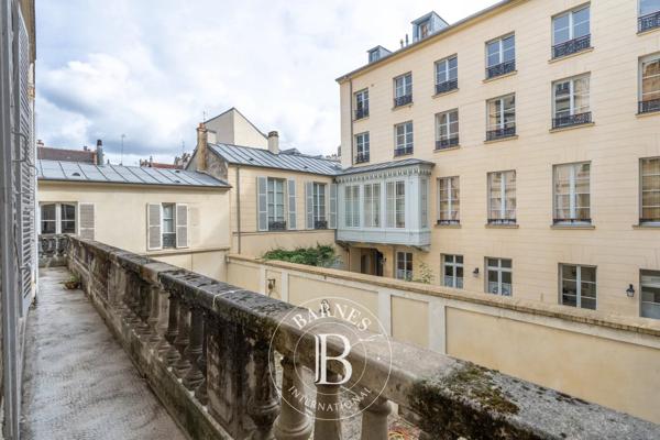 Versailles, Appartement 3 Chambres -  161 m² à vendre