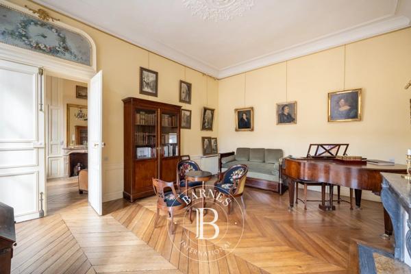 Versailles, Appartement 3 Chambres -  161 m² à vendre