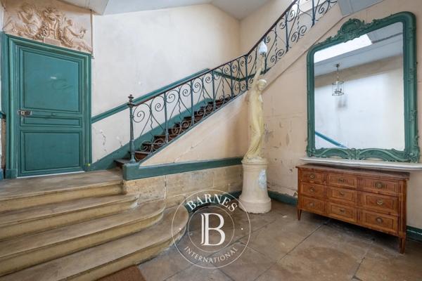 Versailles, Appartement 3 Chambres -  161 m² à vendre