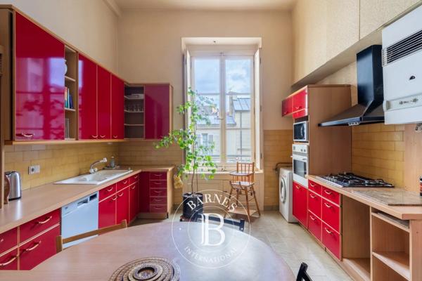 Versailles, Appartement 3 Chambres -  161 m² à vendre