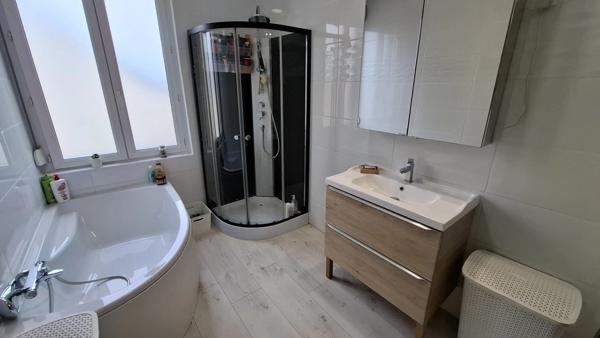 SAINT QUENTIN (02100) A VENDRE Maison Rénovée de 175m2, 4 Chambres, Cour