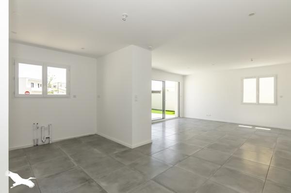 Maison à vendre 315 050 € Sauvian 4 p 87 m² DPE A