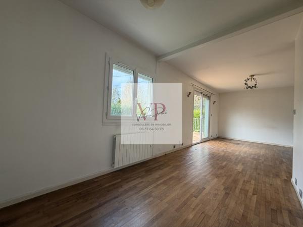 Deauville (14800) Canapville - 7 min Deauville - Maison 39 m² - Terrain 749 m² - Dépendance 10 m² - Garage - Zone UD - Travaux -