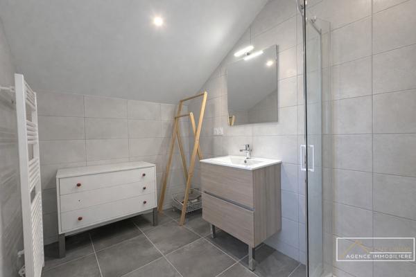 Maison mitoyenne, 2 chambes et terrain Détails des diagnostics énergétiques