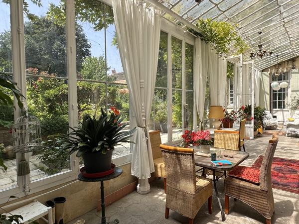 Exceptionnelle maison de maître coeur de St Jean d'Angély Saint-Jean-d'Angély (17400)