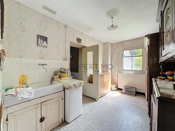 Cuisery : Maison de caractère du XIXe siècle à rénover – Fort potentiel – Terrain de 2 241 m²
