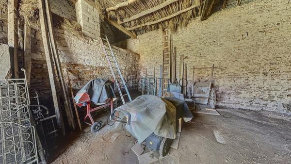Cuisery : Maison de caractère du XIXe siècle à rénover – Fort potentiel – Terrain de 2 241 m²