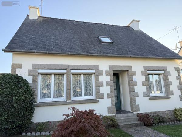 Maison à vendre à Pléneuf-Val-André dans les Côtes-d'Armor (22370), ref : 025/2605