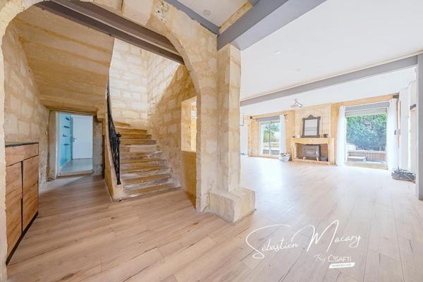 Maison familiale avec piscine et dépendance