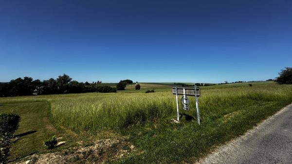 A vendre, Terrain de loisirs de 6 310 m² à Aincreville – Cadre naturel et nombreuses possibilités
