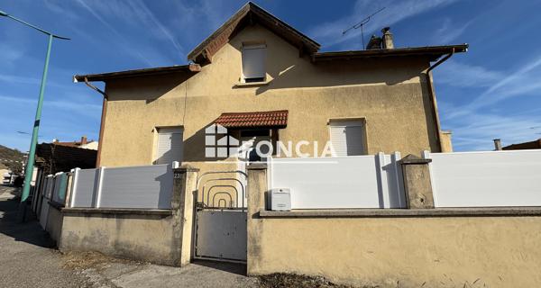Location Maison 5 pièces 118.12 m² - Sarras 07370